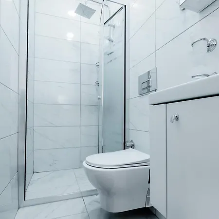 Flat 5 Min From Galata Tower Istiklal Av * איסטמבול
